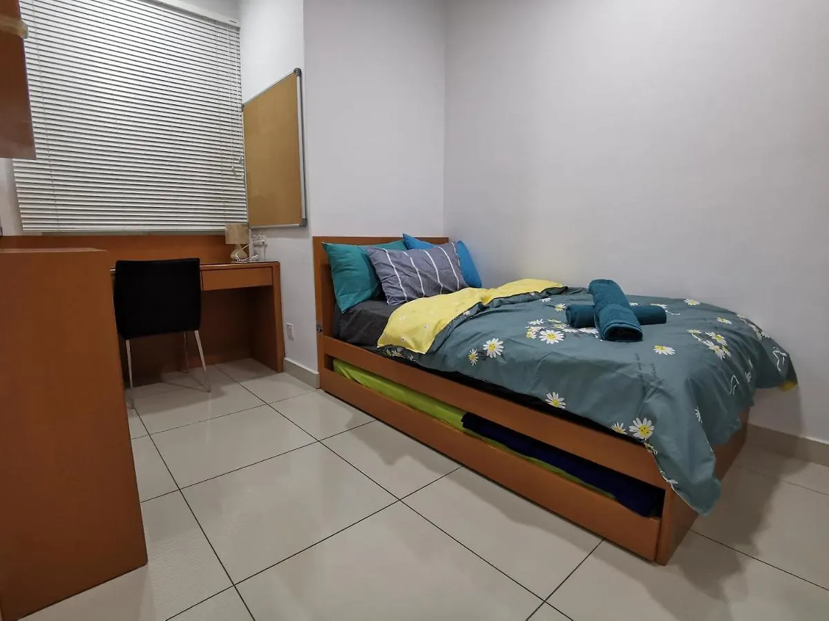 Апартаменты Seaview Mansion One Georgetown  Джорджтаун