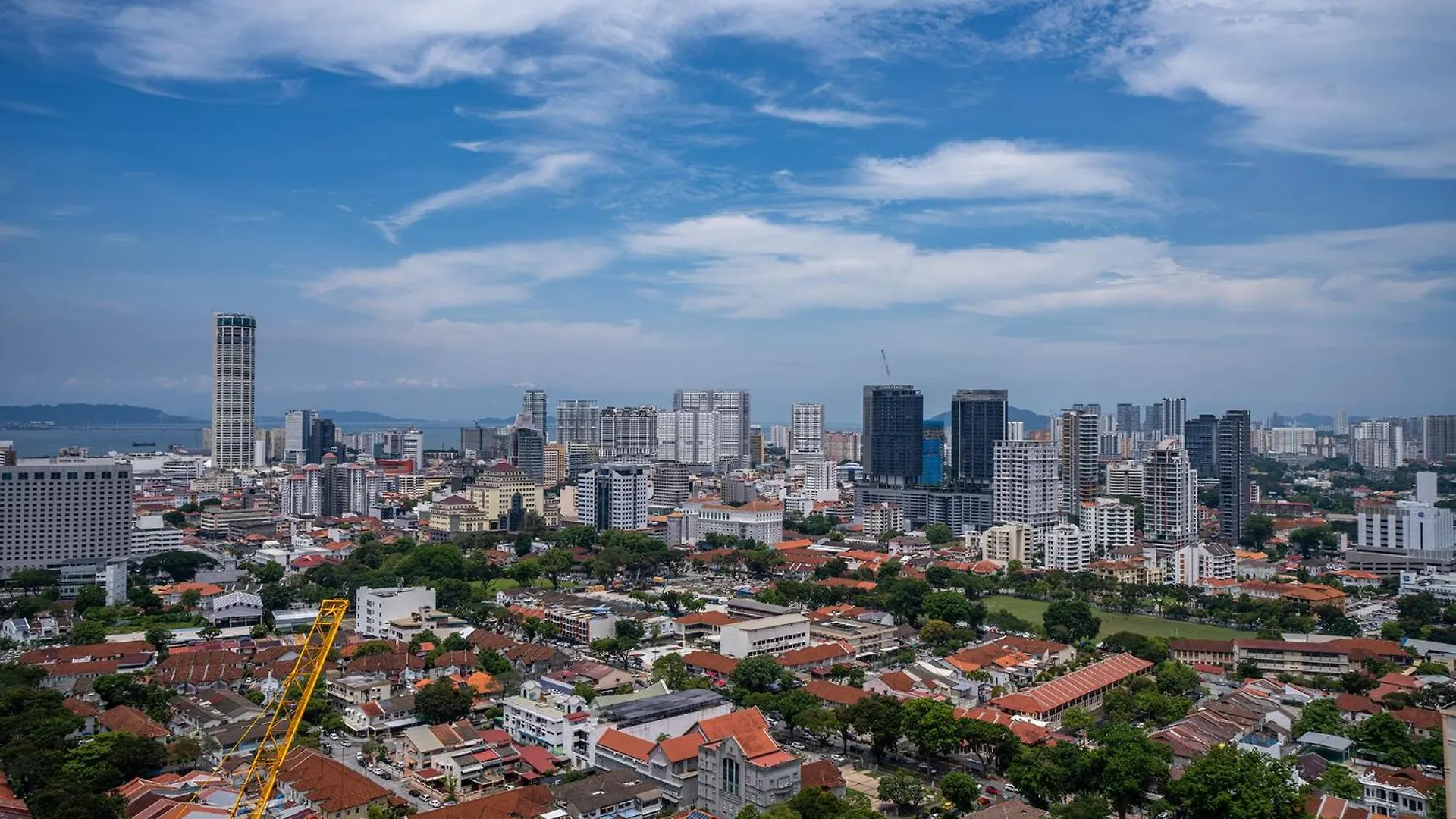 Апартаменты Seaview Mansion One Georgetown Джорджтаун